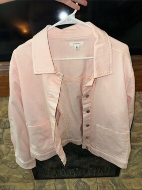 Women's Light Pink Denim Jacket with Front Pockets